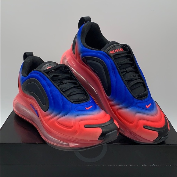 NIKE AIR MAX 720 GS - Picture 3 of 16